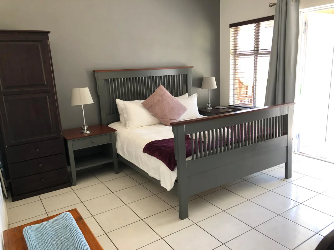 Rooms 7 & 8, Solomon Guest House