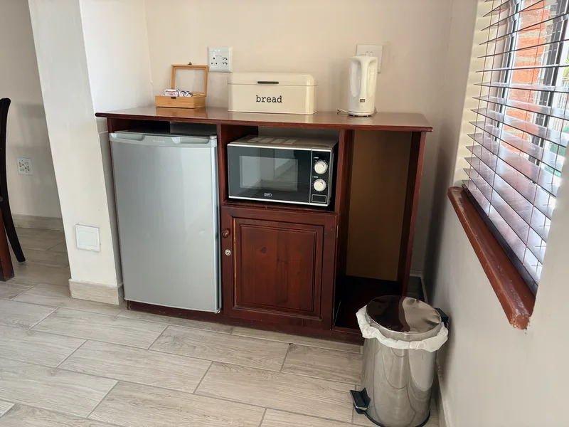 Room 5 refreshment counter